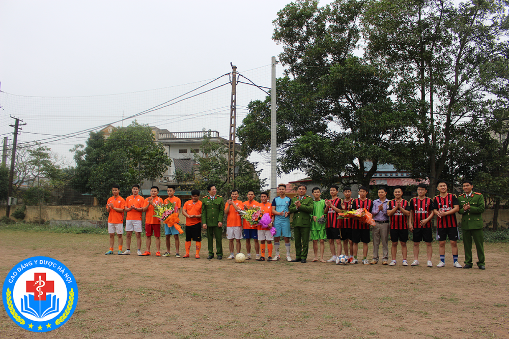[Chuỗi hoạt động kỷ niệm 26-3] – Giao lưu bóng đá giữa Chi đoàn trường Cao đẳng Y Dược Hà Nội và Chi đoàn PC54 Bắc Ninh