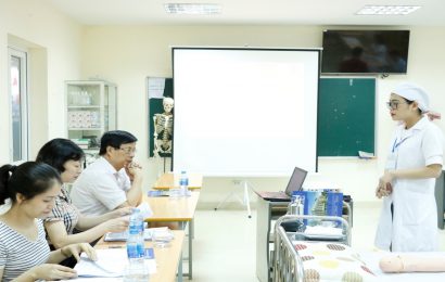 Trường Cao đẳng Y Dược Hà Nội tập huấn công tác lâm sàng cho giảng viên.