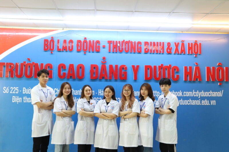 Sinh viên học tại Trường Cao đẳng Y dược Hà Nội có cơ hội học tập, trải nghiệm ra sao